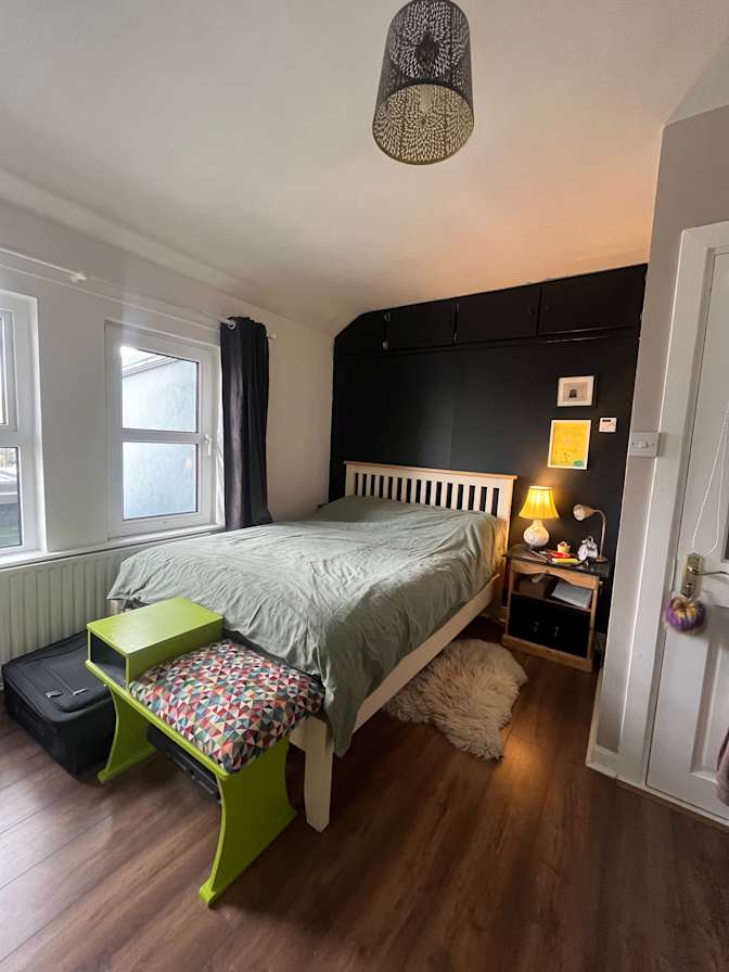 Geni l's room