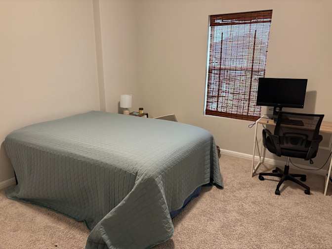 Dinesh's room