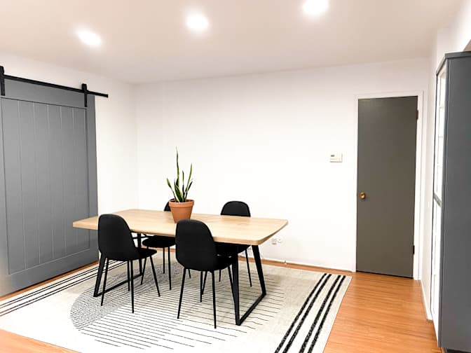 Rich's room