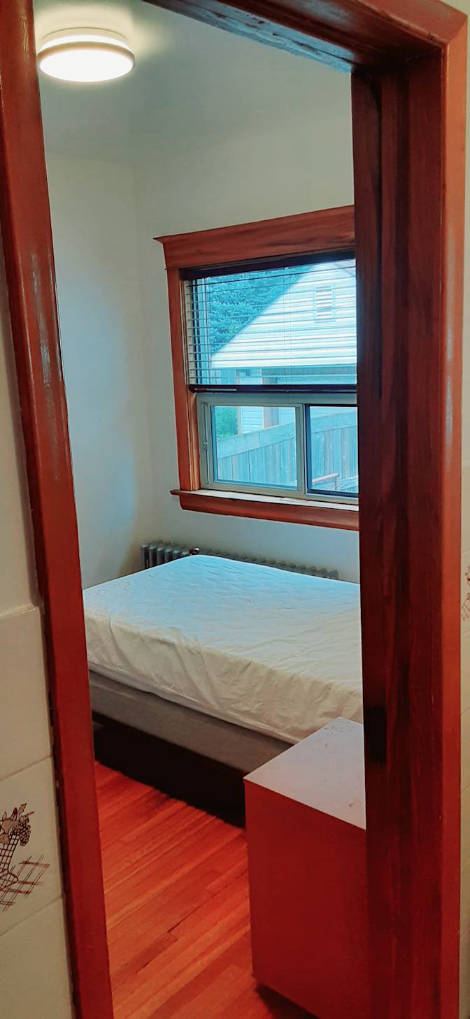 Antonio's room