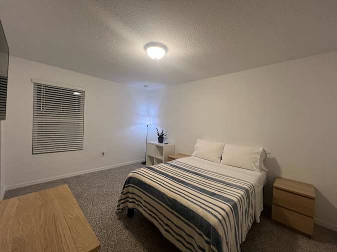 Felipe's room