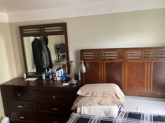 Dallas's room