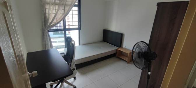 Easy LandLord's room