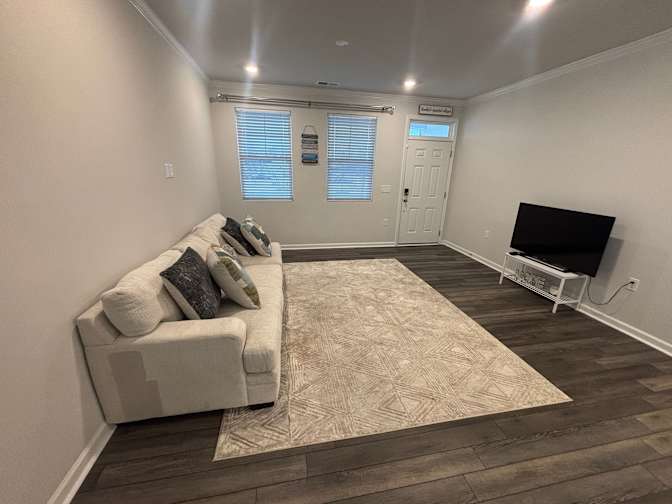 Alcove Rooms's room