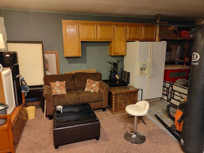 Carlon's room