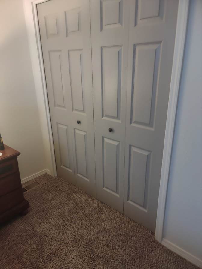 Shelly's room