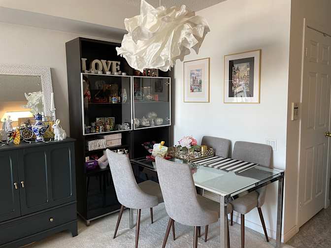 elena's room
