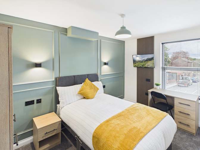 Andrew Marshall's room