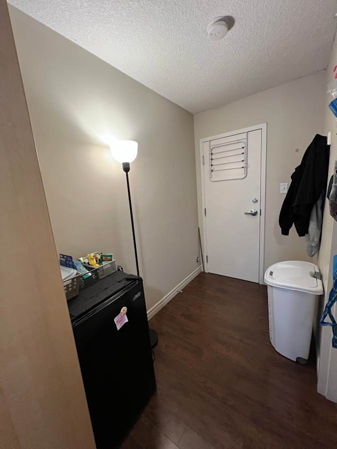 Akita Hoesein's room