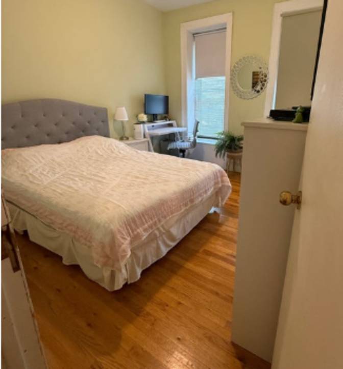 Monaly's room