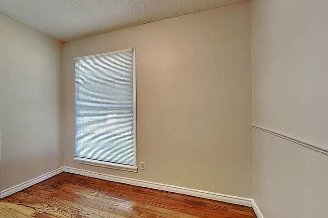 Melinda's room