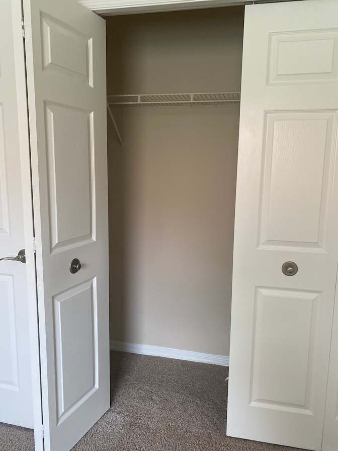 Jen's room