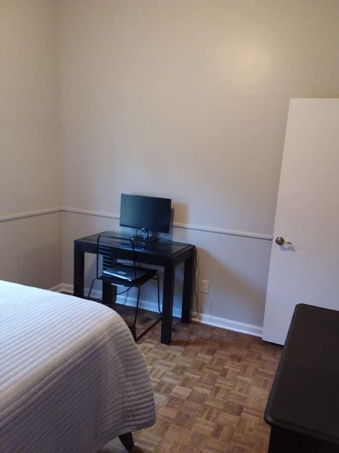 Zee's room