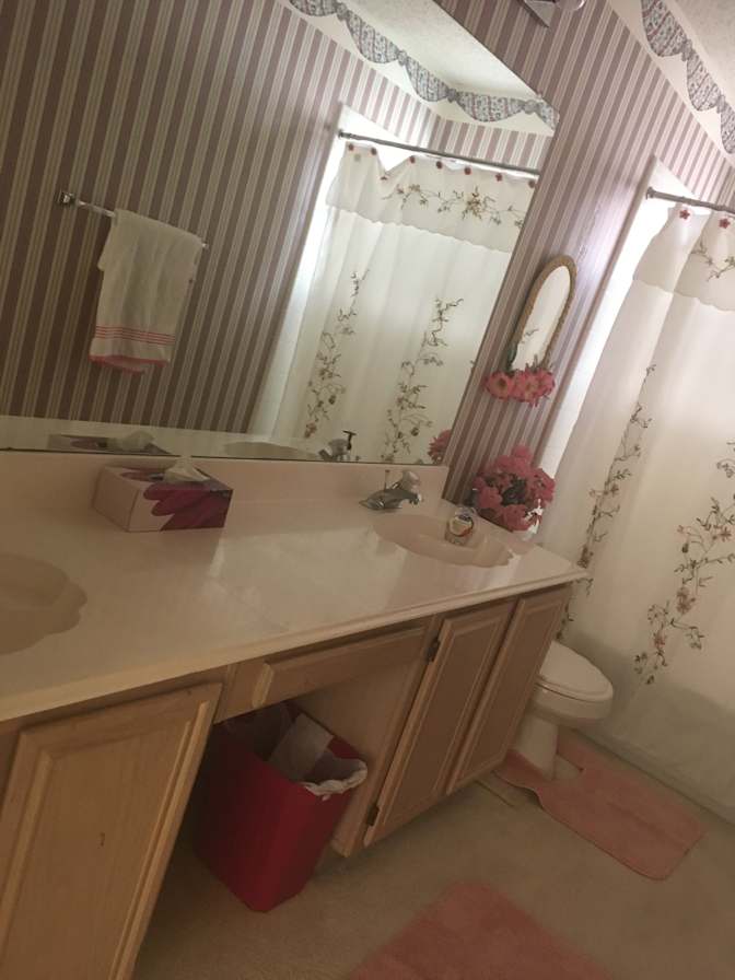 Estrella's room