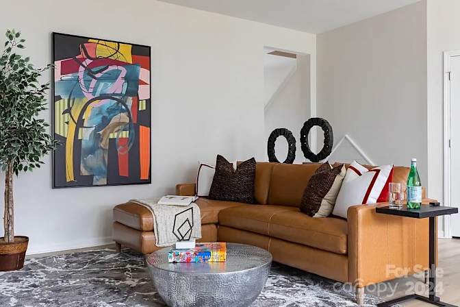 Alcove Rooms's room