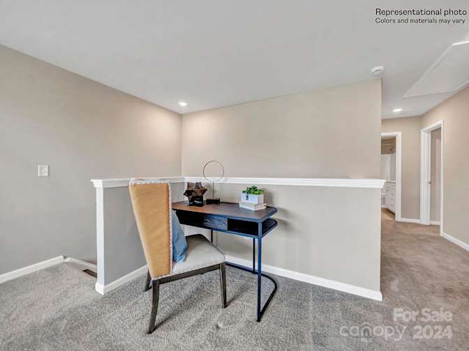 Alcove Rooms's room