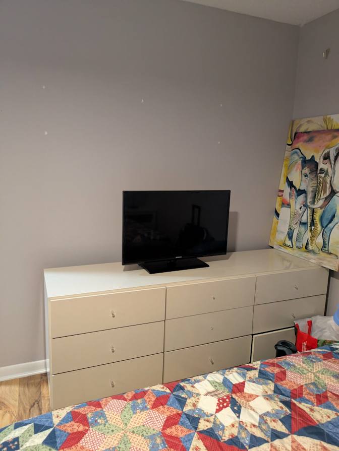Zoran's room