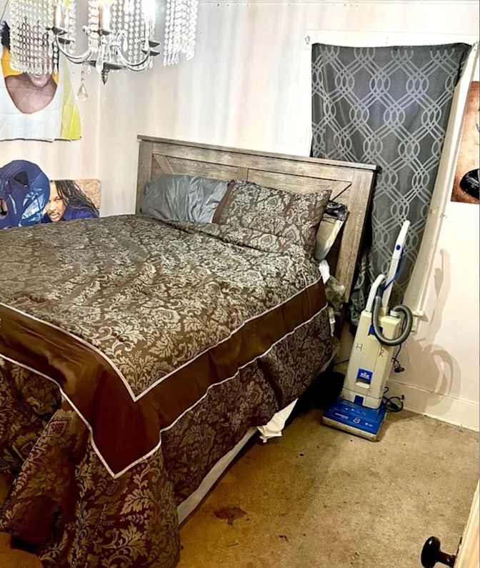 Quan Terry's room
