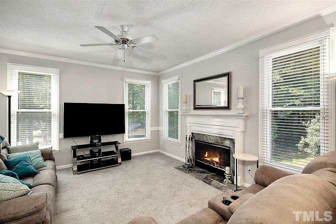 Alcove Rooms's room