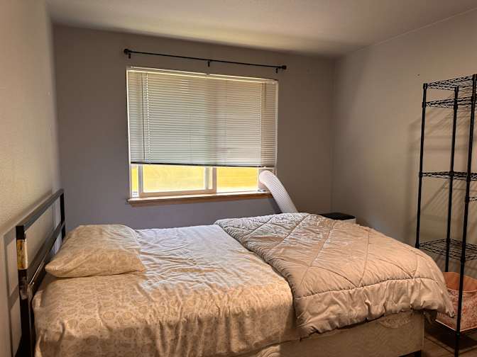 Tam's room