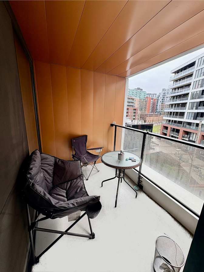 Javiera Navarro's room