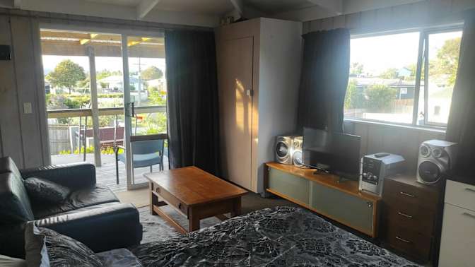 D's room