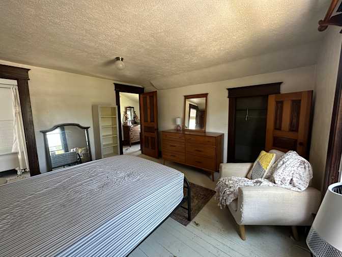 Coral's room