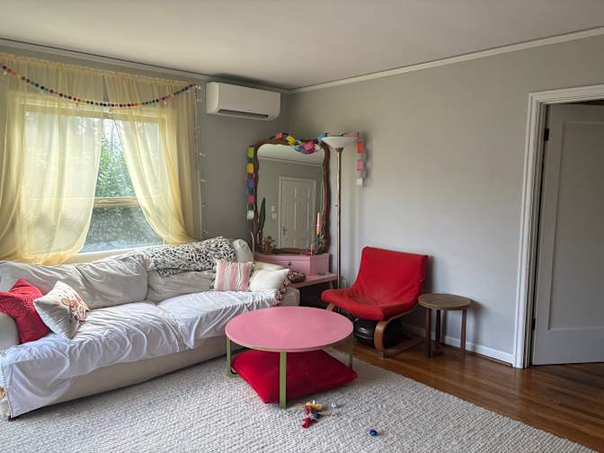 Jordyn's room