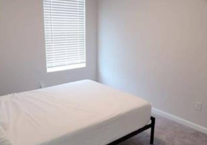 Alcove Rooms's room