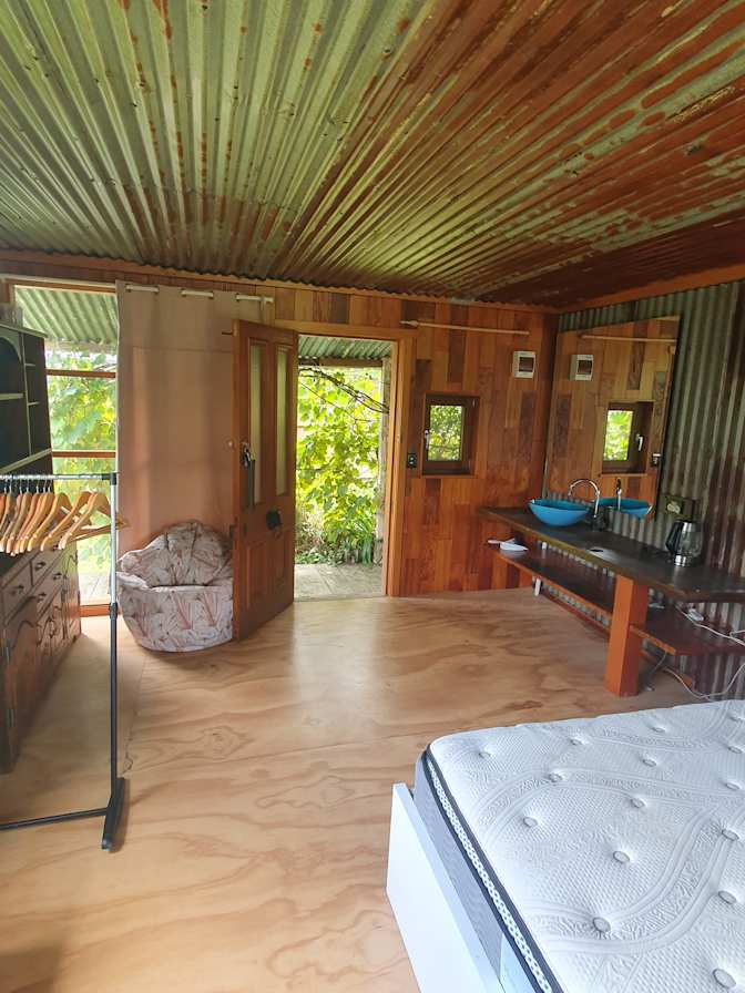 Lou's room