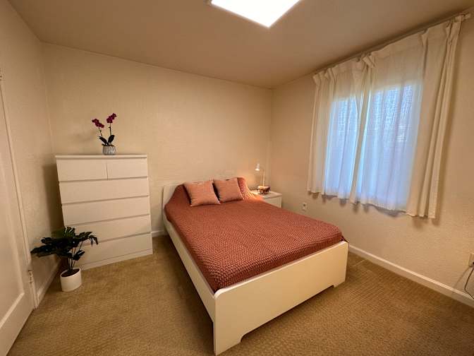 Derby Apartments's room
