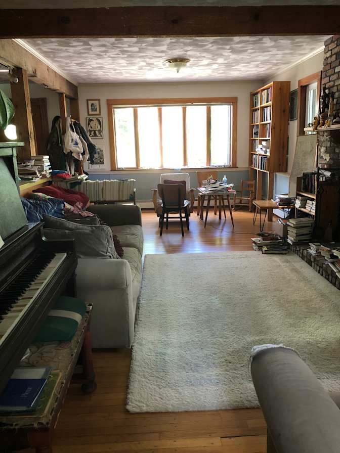Avi's room