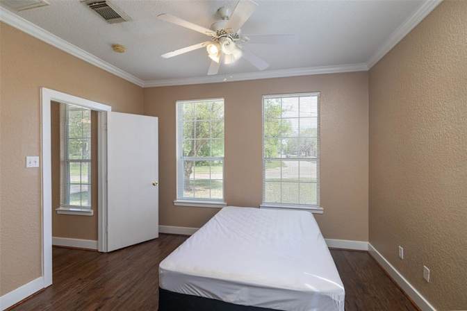 Chrystal Alexander's room