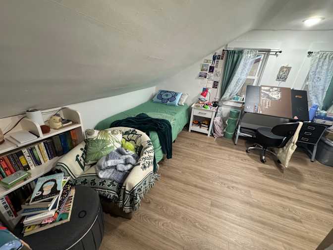 Olivia's room