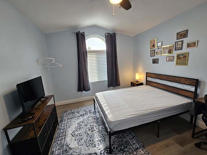 PadSplit's room