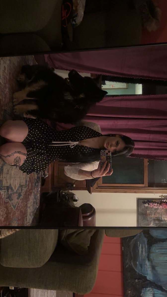 Evelyn's room