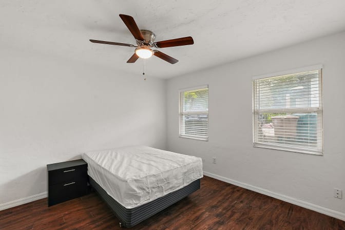 PadSplit's room