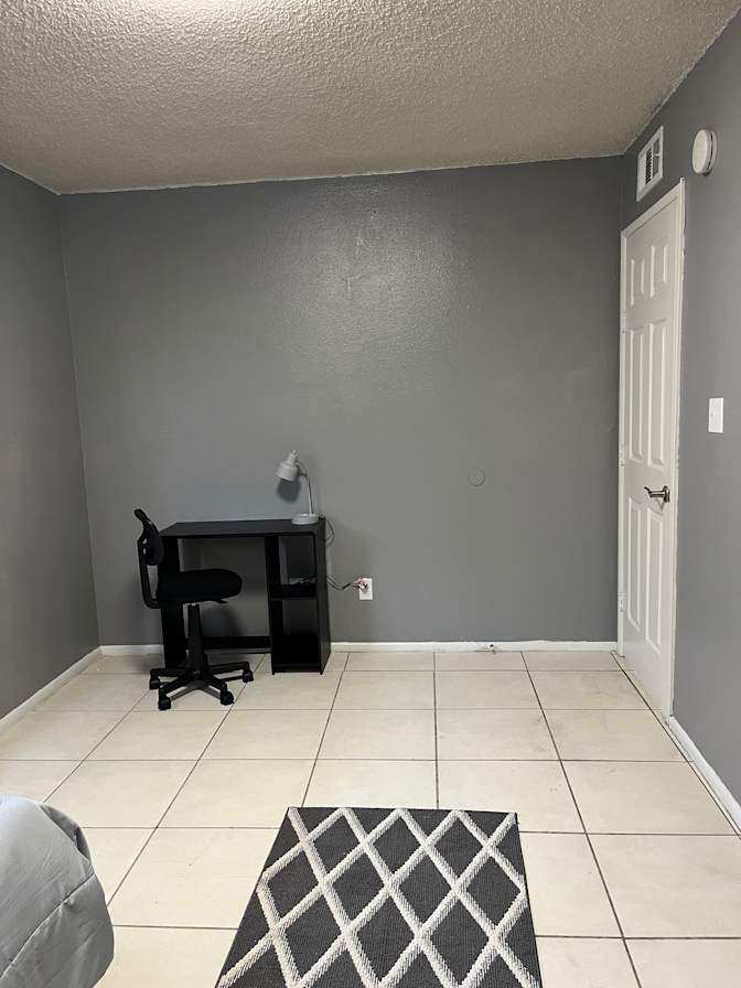 Robert Martinez's room