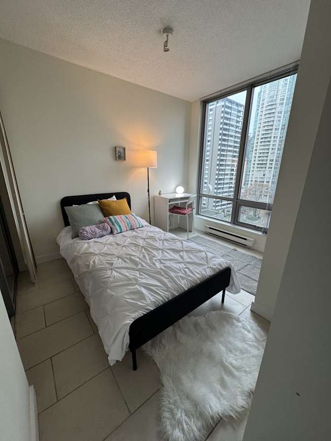 Van House's room