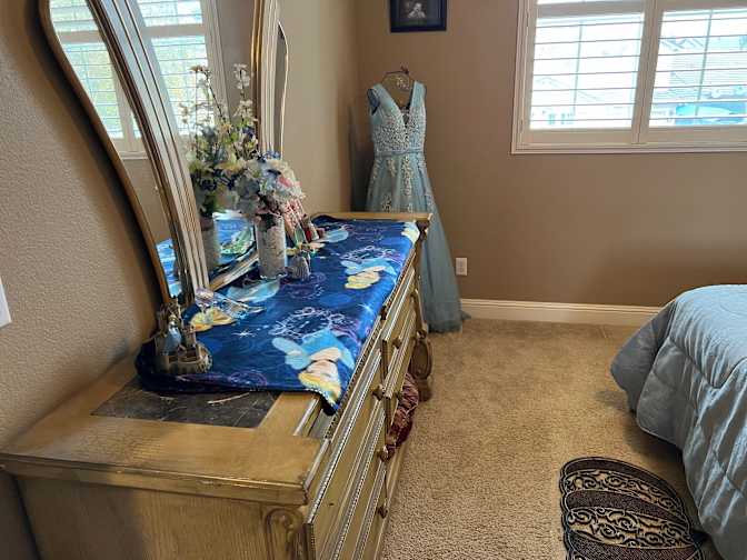 Mason's room
