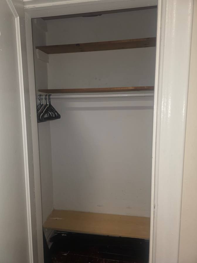 Aldo Alexander's room