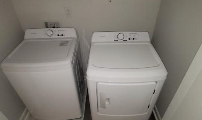 Alcove Rooms's room