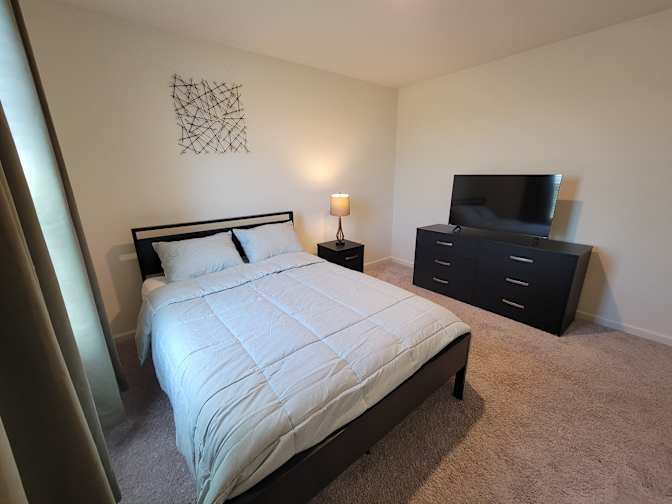 Lina's room