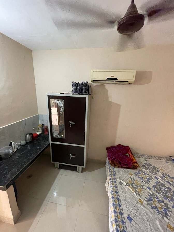 rohit kumar's room