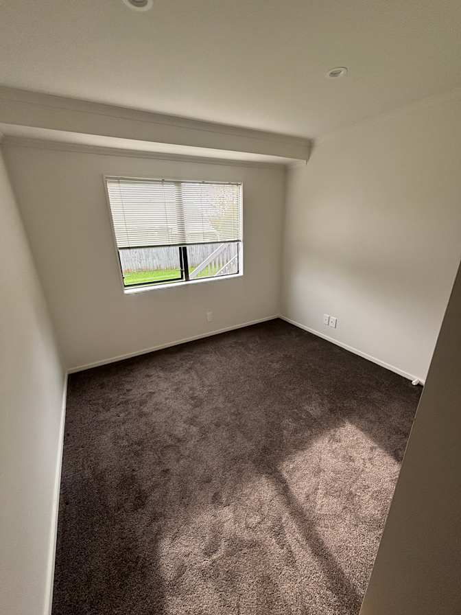 Reid's room