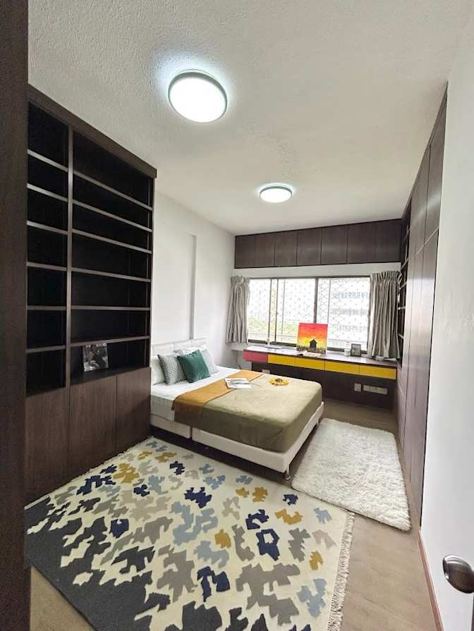 VVA EI's room