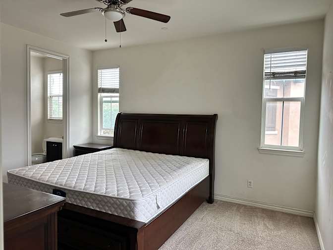 Lisa's room