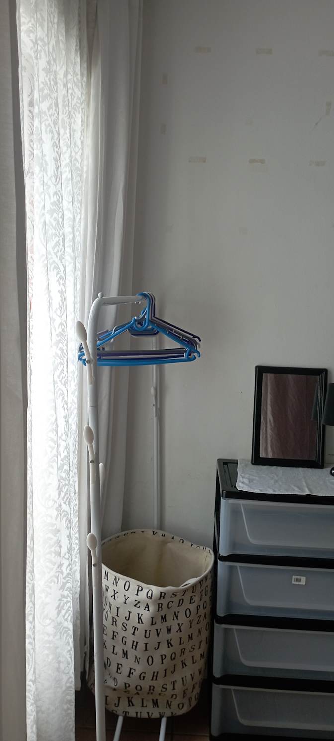 Shiz's room