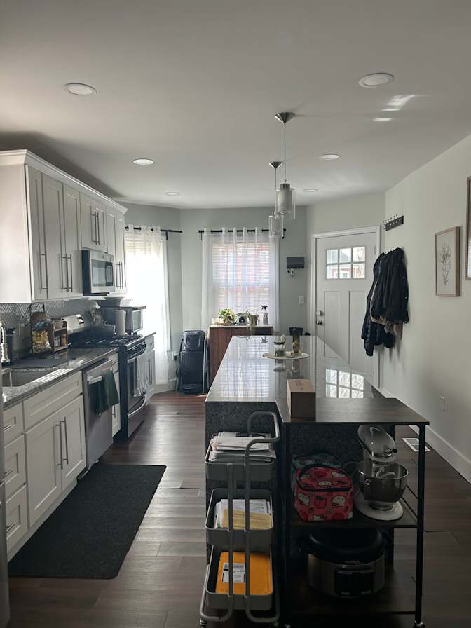 Evelyn's room