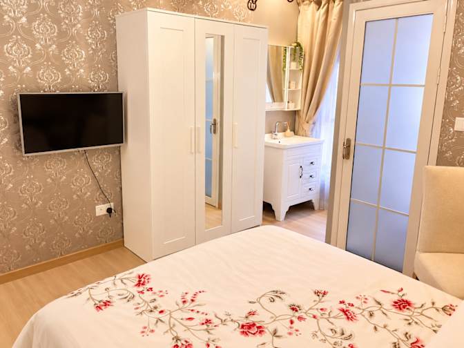 Cherry's room